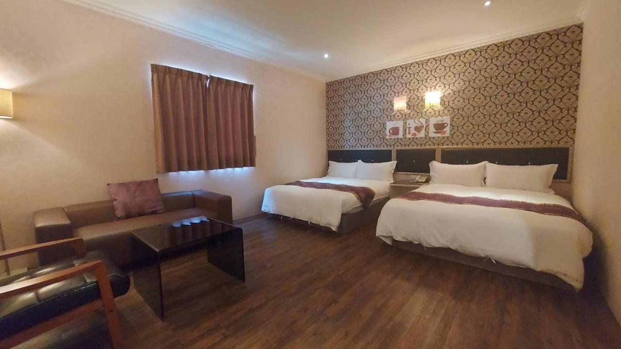 Jungle City Motel Chiayi City Exterior foto